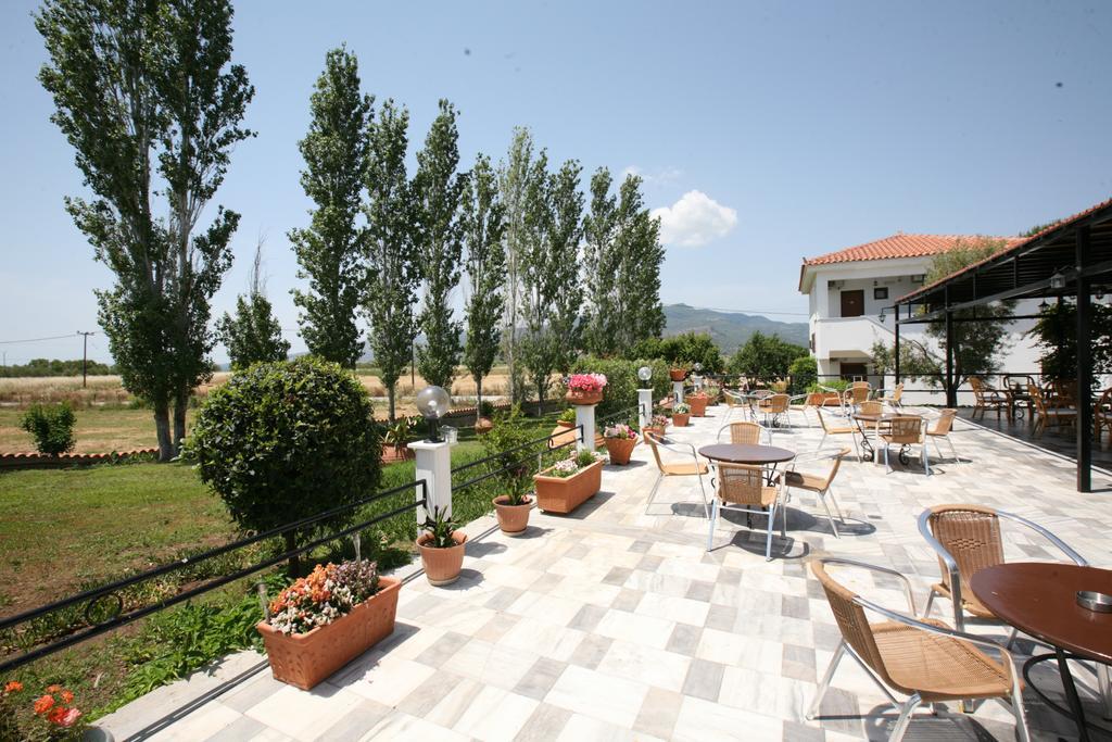 Hotel Pela Skala Kallonis Exterior foto